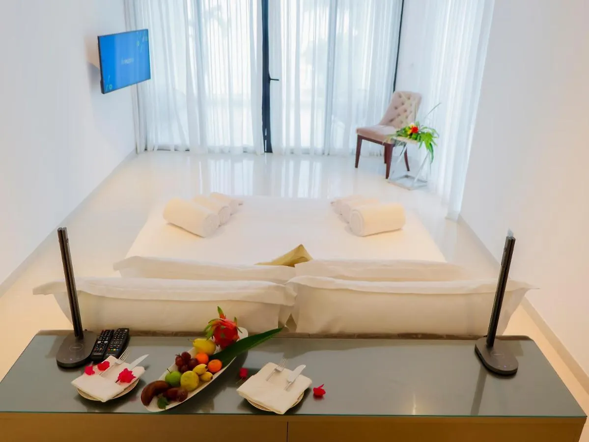 Agandau House Bed & Breakfast Negombo